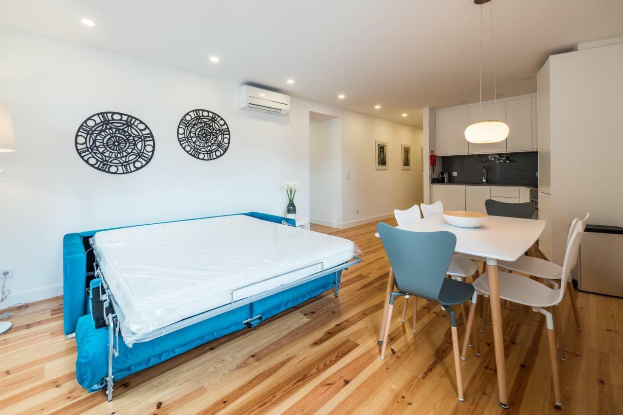 Sunshine House - Exclusive Apartment - Home By The Castle Lissabon Buitenkant foto