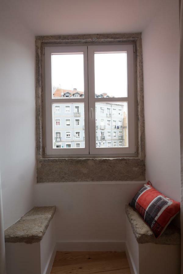 Sunshine House - Exclusive Apartment - Home By The Castle Lissabon Buitenkant foto