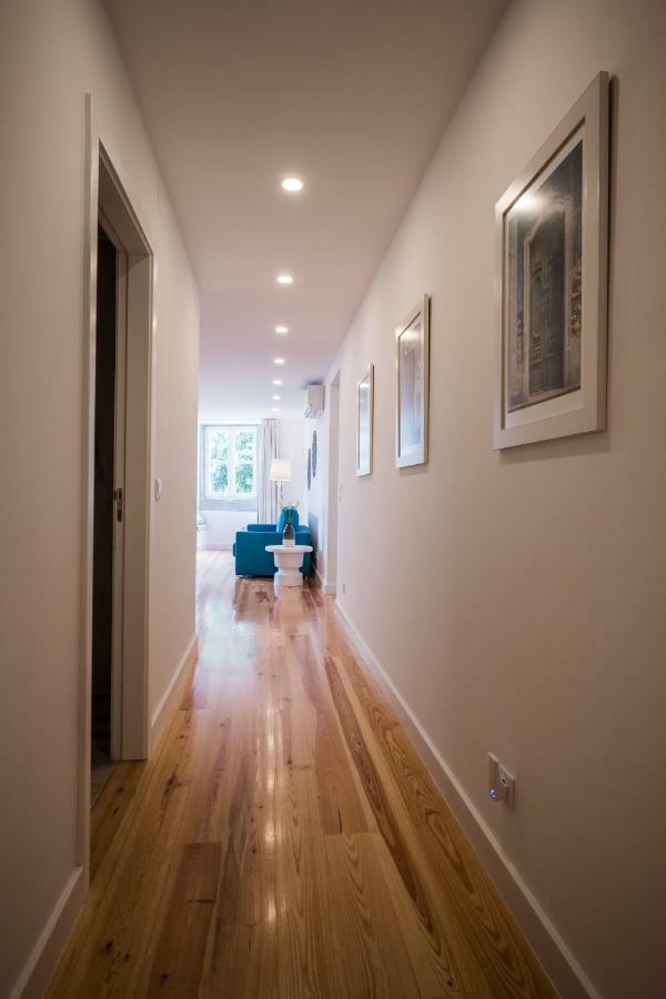 Sunshine House - Exclusive Apartment - Home By The Castle Lissabon Buitenkant foto